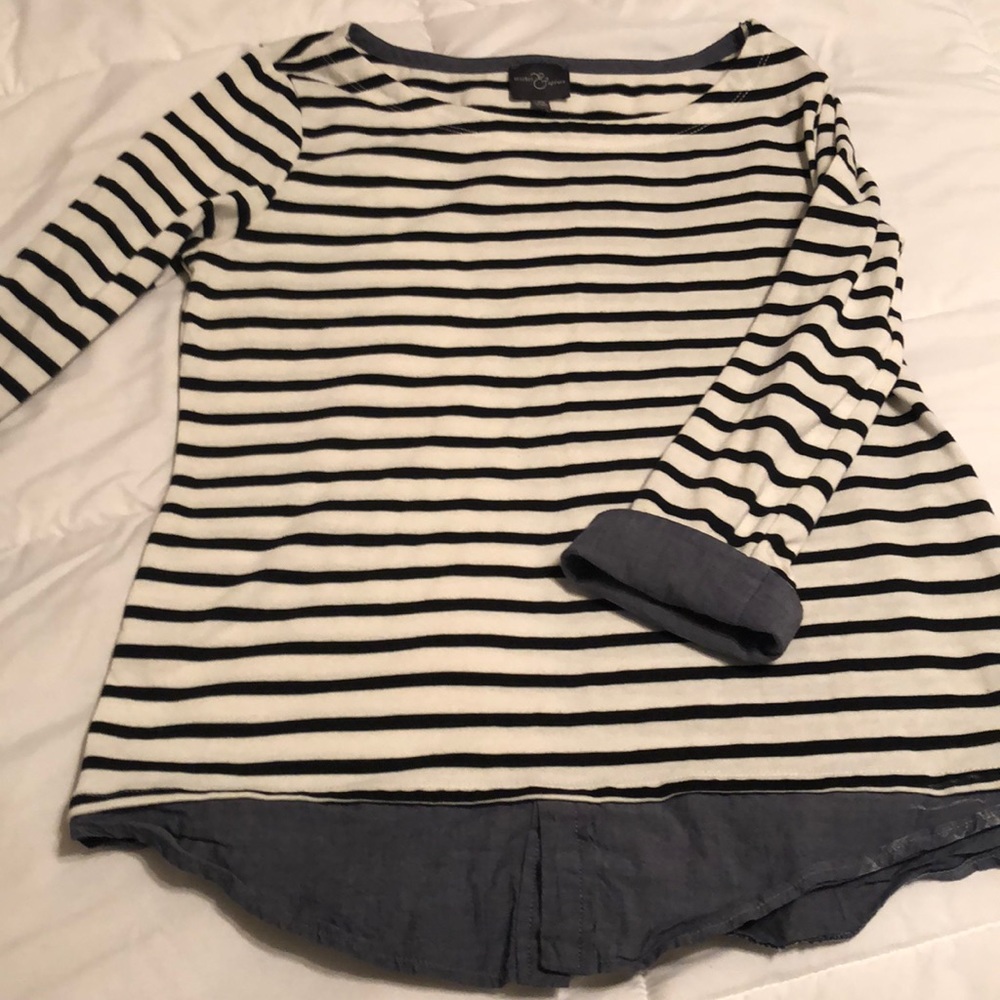 XS layered top